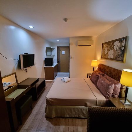 One Tagaytay Place Private Residences Tagaytay City Екстериор снимка
