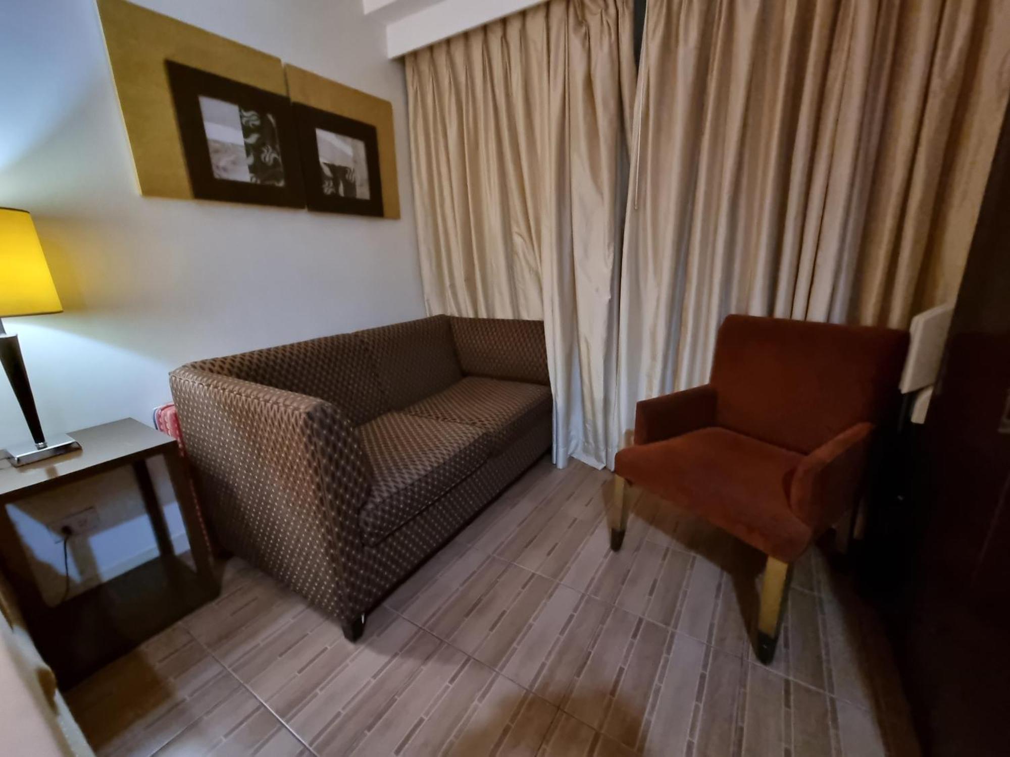 One Tagaytay Place Private Residences Tagaytay City Екстериор снимка